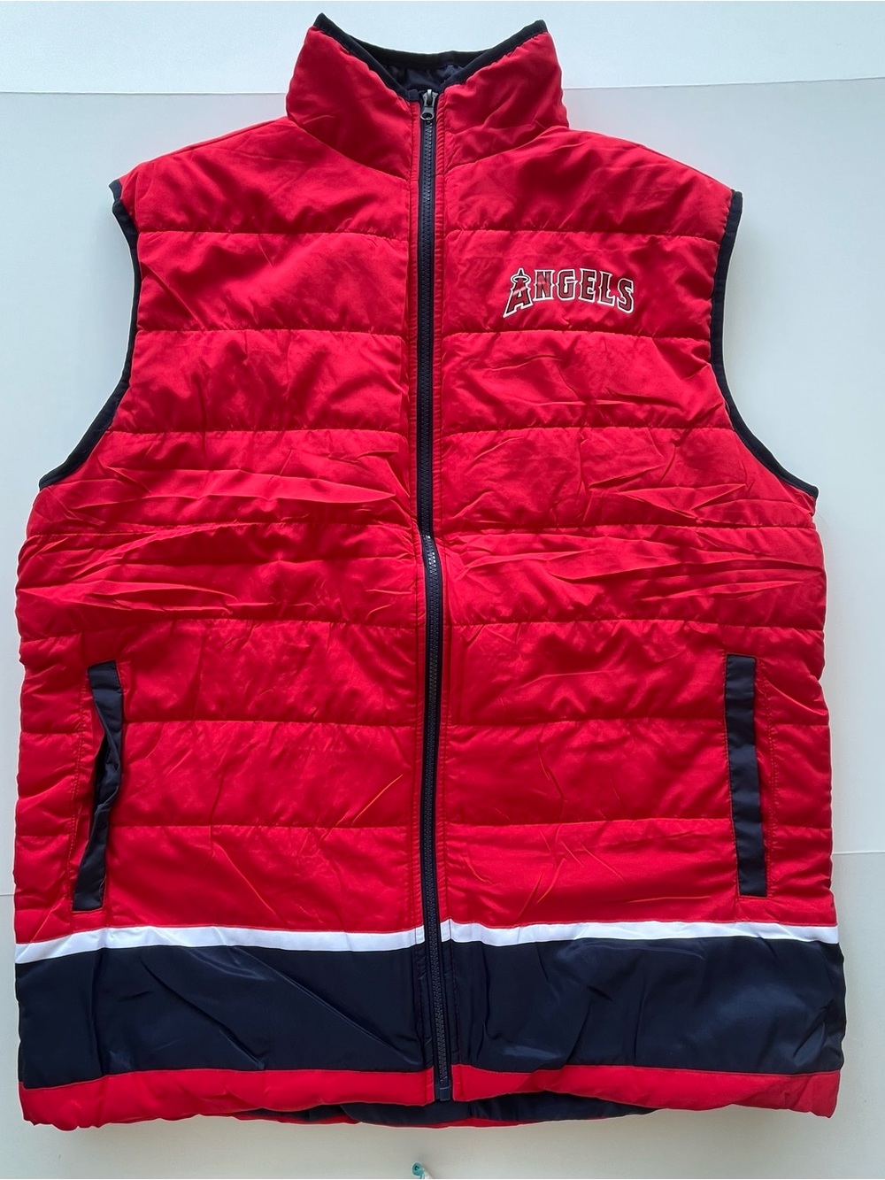 Angels Red Quilted Puffer Vest - Men's Sleeveless Jacket